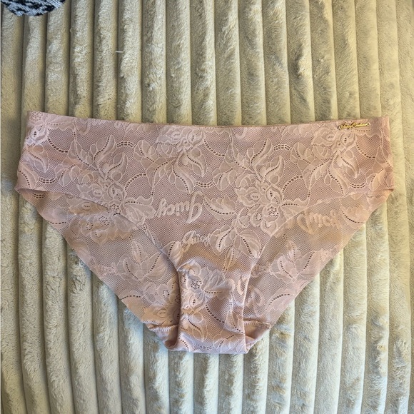 Juicy Couture Blush Pink Lace Panties - Picture 2 of 5